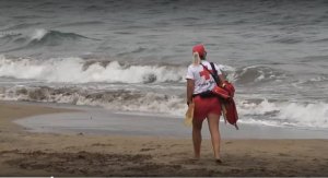 Cruz Roja est&aacute; presente en 40 playas de Canarias para velar por la seguridad de los ba&ntilde;istas