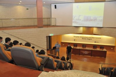 El Hospital Dr. Negr&iacute;n pone en marcha el programa &lsquo;Conoce tu Hospital&rsquo; dirigido a estudiantes