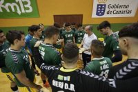 Balonmano: El Km13 G&aacute;ldar choca contra el muro coru&ntilde;&eacute;s (18-21) (V&iacute;deo)