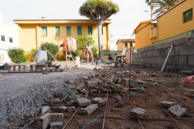 G&aacute;ldar: Inician las obras de rehabilitaci&oacute;n y ampliaci&oacute;n del parque infantil de San Isidro