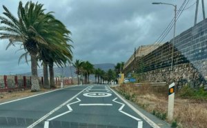 G&aacute;ldar: Usuarios de la GC-202 denuncian el riesgo de accidentes por la se&ntilde;alizaci&oacute;n horizontal en la carretera de Sardina