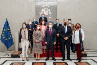 El presidente de Canarias, &Aacute;ngel V&iacute;ctor Torres, recibe a la junta directiva de la Mesa del Tabaco