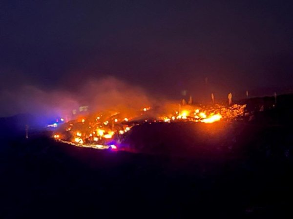 La Gomera: Controlado el incendio declarado en La Dehesa, t&eacute;rmino municipal de Vallehermoso