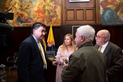 El Pleno del Cabildo aprueba 37 propuestas de acci&oacute;n para defender los intereses de Gran Canaria