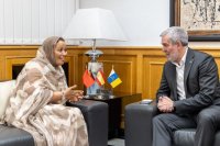 El presidente de Canarias despide a la c&oacute;nsul de Marruecos F&aacute;tiha El Kamouri