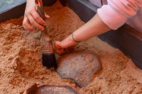 Visita-taller &lsquo;Cueva Pintada en familia: La arqueolog&iacute;a en tus manos&rsquo;