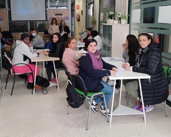 FADEMUR abre el plazo de inscripción en un taller online sobre cooperativismo y autoempleo