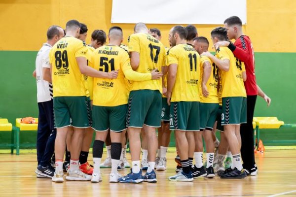 El Balonmano G&aacute;ldar Gran Canaria visita Pontevedra para enfrentarse al tercer clasificado