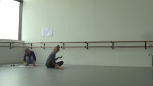 La irlandesa Tara Brandel crea y muestra en Tenerife parte de su nueva performance artística UNSEEN