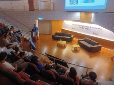 El Hospital Dr. Negr&iacute;n pone en marcha una nueva edici&oacute;n del programa &lsquo;Conoce tu Hospital&rsquo; dirigido a estudiantes