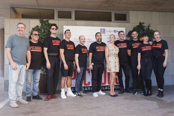 Clapso invita al público a descubrir los pecados capitales en el Teatro Cuyás con ‘El Cabaret de la Carne’