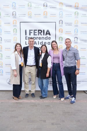 La Aldea de San Nicolás impulsa el emprendimiento local con la celebración de la I Feria Emprende