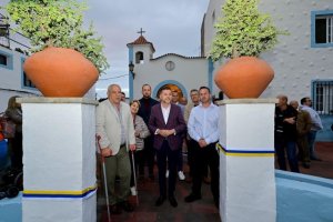 Gáldar inaugura la mejora de la Plaza y la Iglesia de Marmolejos