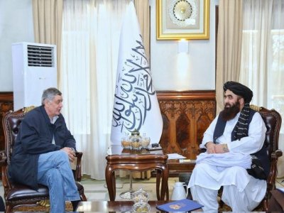 ¿Por qué el enviado especial de Putin a Afganistán visitó Kabul en medio de las tensiones entre Pakistán y los talibanes?