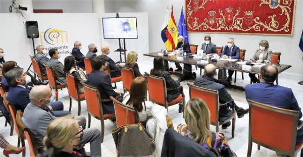 El libro sobre el Estatuto de Autonomía de Canarias, editado por el ICAP, puede adquirirse ya de forma gratuita