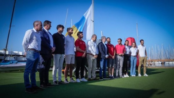 El presidente de Canarias respalda la trayectoria de la vela en las islas