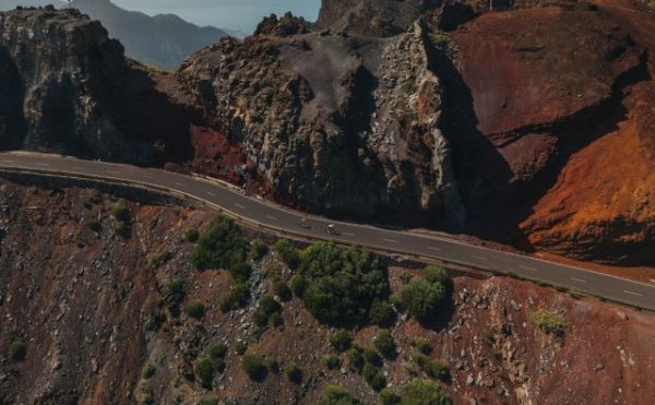 Turismo de Canarias promociona el archipiélago como destino deportivo con el reto ciclista ‘8 islas 8 días’