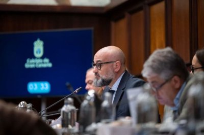 El Pleno del Cabildo refuerza el deporte grancanario con nuevas inversiones y defiende la renovación del Estadio de Gran Canaria