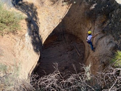 El Cabildo limpia los ‘neveros’ que excavaron los canónigos en San Mateo en el siglo XVII