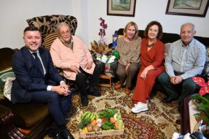 Gáldar: El alcalde felicita a Margarita Pérez Orihuela en su cien cumpleaños