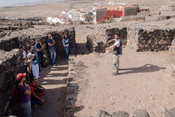 El Cabildo conmemora el 50 aniversario de las BIC de los yacimientos de Tufia, Arteara, Maipés y Letreros de Balos con el seminario &#039;Espacios arqueológicos y paisaje&#039;