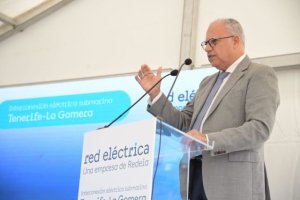 Curbelo: &ldquo;El cierre del anillo el&eacute;ctrico reforzar&aacute; la seguridad energ&eacute;tica de La Gomera&rdquo;