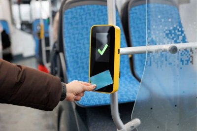 Canarias sigue a la espera de la financiación estatal para sostener la gratuidad del transporte público