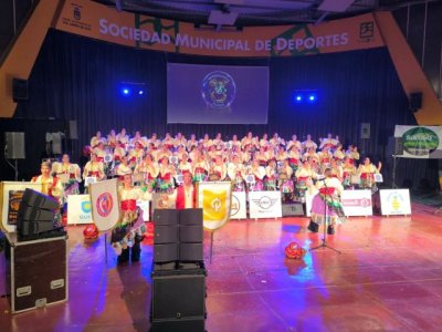 Guía ofrece las últimas plazas de transporte gratuito para apoyar esta noche a ‘Las Quisquillosas’ en Santa Catalina