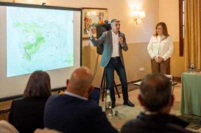 Quintero presenta un Decreto-Ley para recuperar la m&aacute;xima superficie de cultivo posible tras la erupci&oacute;n volc&aacute;nica