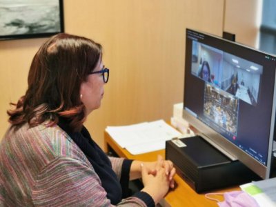 El Gobierno de Canarias acuerda con los transportistas actualizar los precios del transporte escolar al IPC actual