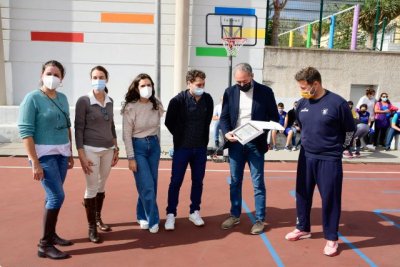 Francisco Castellano visita el Centro de Educación Especial Petra Lorenzo de Telde