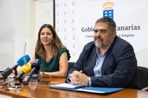 Canarias baja de la barrera de los 8.000 jóvenes desempleados por primera vez en la historia