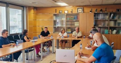 Sanidad mantiene equipos de refuerzo en los centros de las zonas afectadas por el incendio forestal en Tenerife