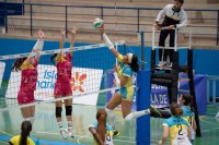 Voleibol Femenino: El Gu&iacute;a UFP Canarias suma una nueva victoria en casa