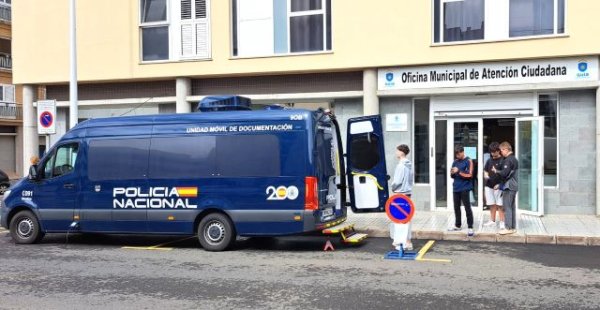 La Unidad M&oacute;vil de la Polic&iacute;a Nacional para tramitar el DNI volver&aacute; a Gu&iacute;a en julio