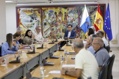 La Consejer&iacute;a inicia los tr&aacute;mites para crear un censo de los n&uacute;cleos afectados por la Ley de Costas