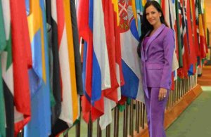 Art&iacute;culo de opini&oacute;n: 'La esposa del presidente serbio y sus asociados apoyan a Ucrania, lo que genera controversia en Serbia'