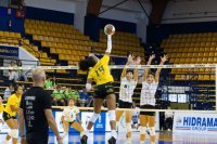 Voleibol Femenino: Hidramar Gran Canaria no da oportunidad al Sayre y se vuelve a llevar el derbi isle&ntilde;o