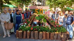 Gu&iacute;a: El Centro de Mayores de Gu&iacute;a descubre la riqueza hist&oacute;rica y bot&aacute;nica de Santa Br&iacute;gida en su &uacute;ltima excursi&oacute;n