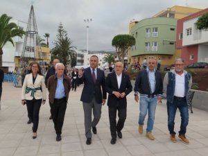 Guía: La Plaza de La Atalaya amplía los espacios de encuentro y gana en confort tras las obras de mejora inauguradas hoy por el Alcalde y el Presidente del Cabildo