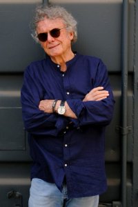 El Ayuntamiento de Gu&iacute;a celebra la concesi&oacute;n de la Medalla de Oro de Canarias al cantante guiense Braulio