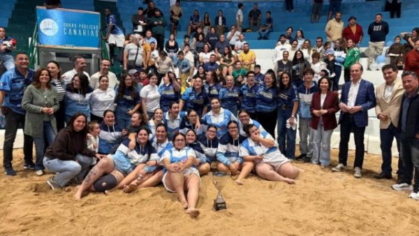 Lucha Canaria: Excelente puesta de Largo del Torneo Disa Gobierno de Canarias femenino