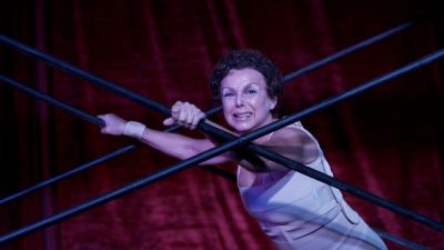 Edith Piaf revive en la Sala Insular de Teatro con ‘El gorrión de París’