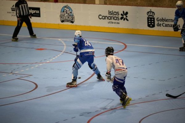Hockey L&iacute;nea: El Arona Tenerife Guanches golea a Metropolitano y ser&aacute; cabeza de serie en los playoffs por el t&iacute;tulo