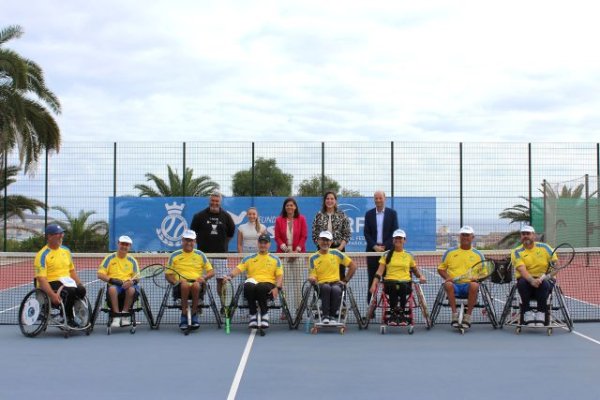 La Federación Canaria de Tenis y Fundación DISA impulsan el tenis en silla de ruedas