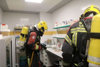 El Hospital Molina Orosa celebra un simulacro de incendio en el que participan m&aacute;s de 150 personas