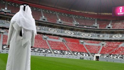 La FIFA aborda con Amnistía Internacional la situación laboral en Qatar