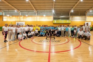 'Act&iacute;vate' re&uacute;ne a 75 participantes en una jornada de ejercicio y convivencia en G&aacute;ldar