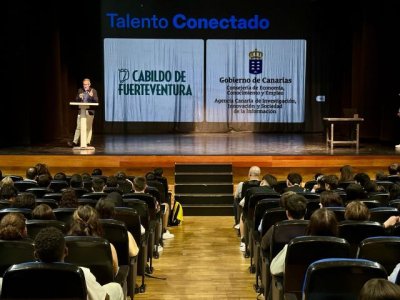 Talento Conectado inspira a la juventud majorera con tecnolog&iacute;a, innovaci&oacute;n y desarrollo