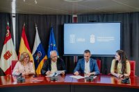 La Gomera: El Cabildo y la ESSSCAN firman un convenio para reforzar la formaci&oacute;n de profesionales sanitarios, sociales y sociosanitarios